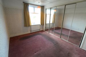 Bedroom- click for photo gallery